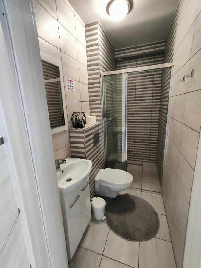 Blue Wave Apartment *